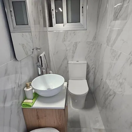 Sea Breeze 3 Bed Frontline Flat * Limassol