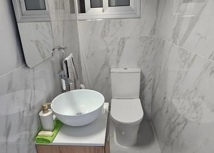 Sea Breeze 3 Bed Frontline Flat * Limassol